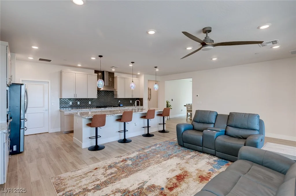 10049 Cardinal Knoll, Las Vegas, NV 89143