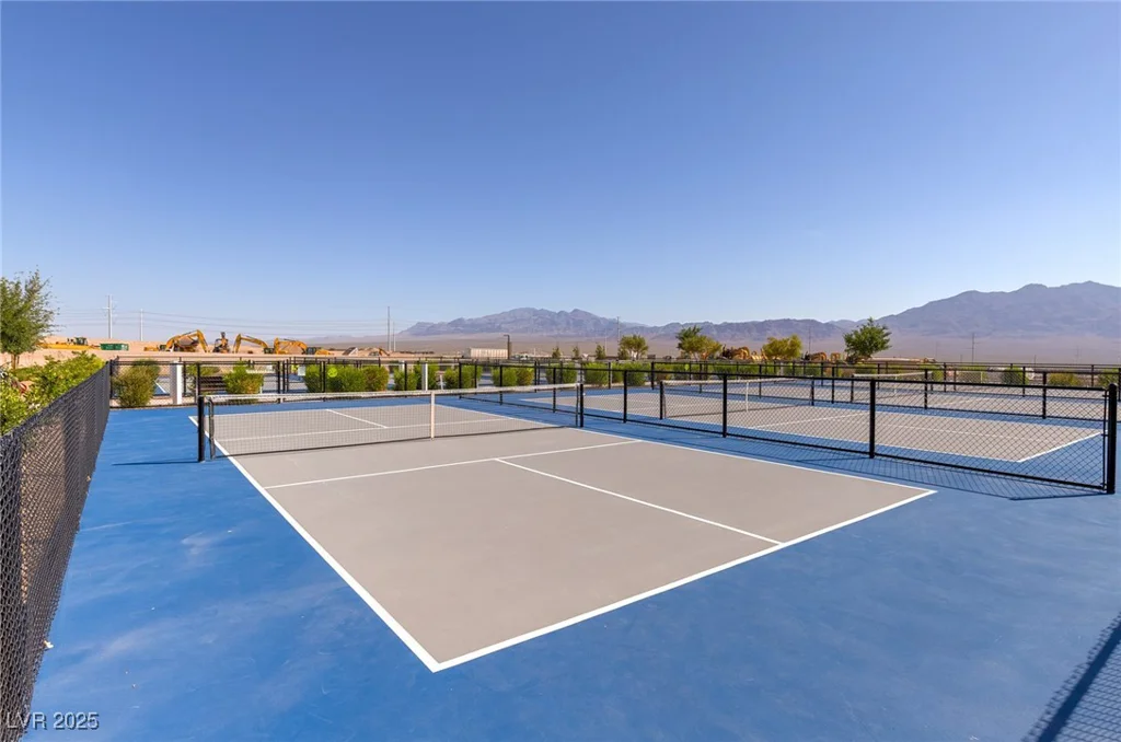 10049 Cardinal Knoll, Las Vegas, NV 89143