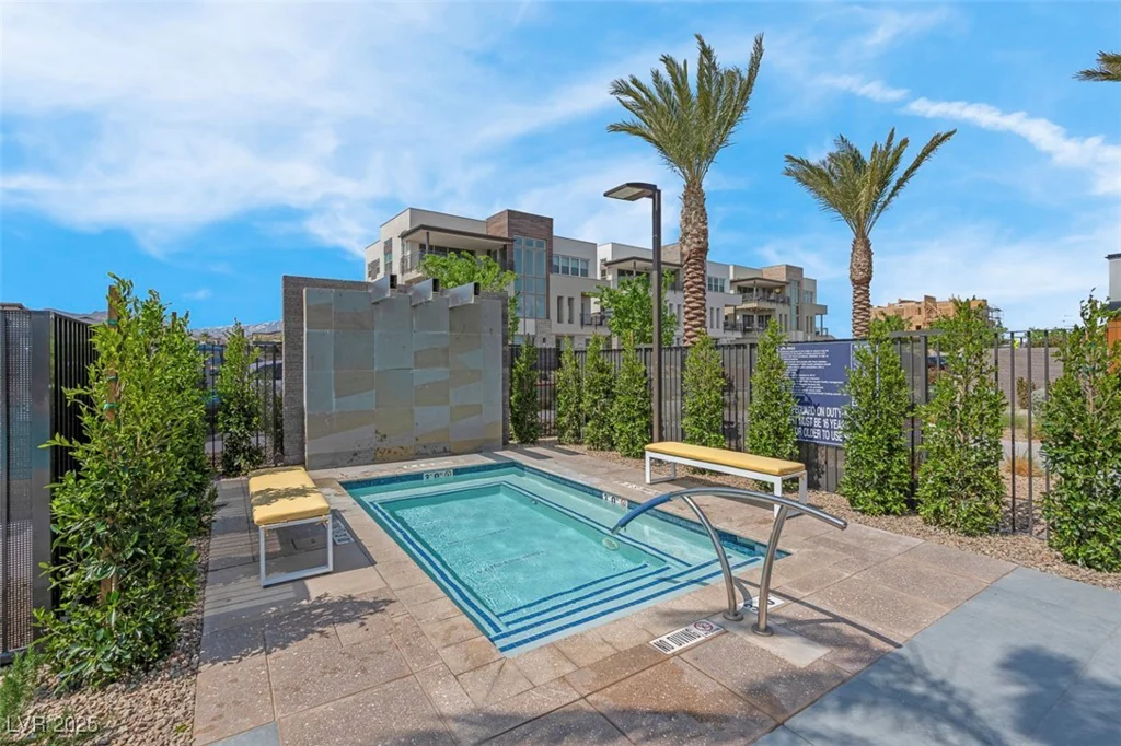 10049 Cardinal Knoll, Las Vegas, NV 89143