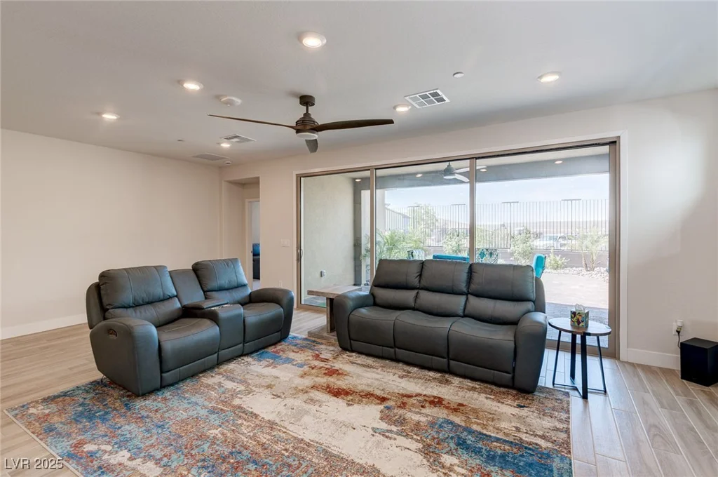 10049 Cardinal Knoll, Las Vegas, NV 89143