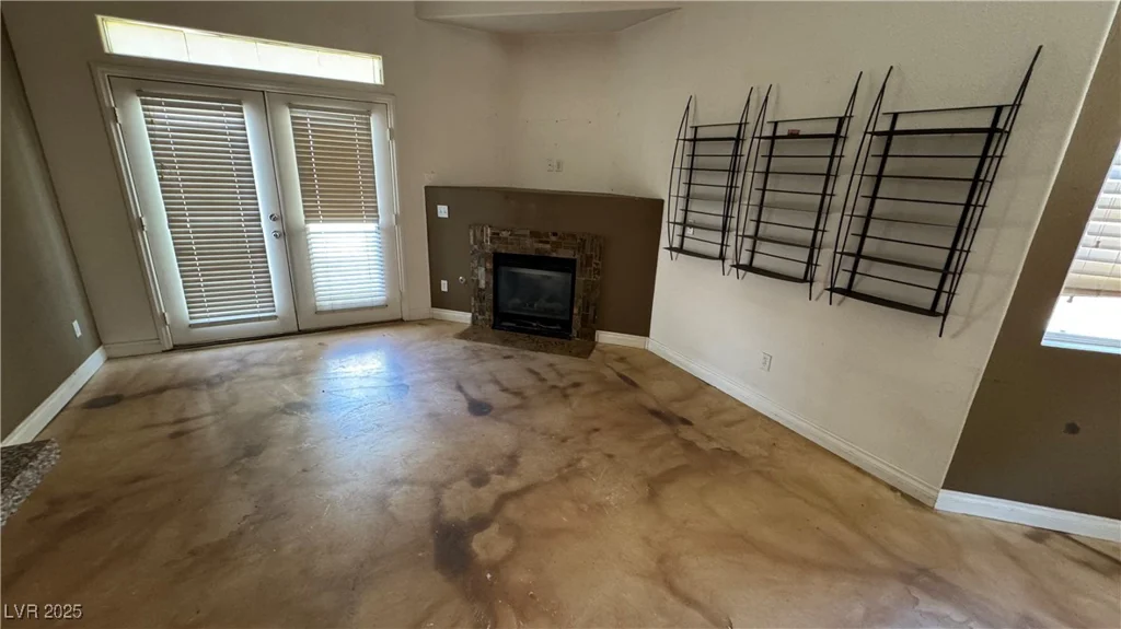 10780 Valencia Hills, Las Vegas, NV 89141