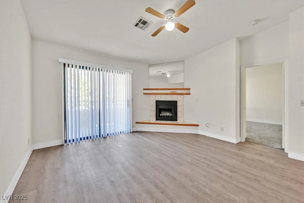 2633 Durango, Las Vegas, NV 89117
