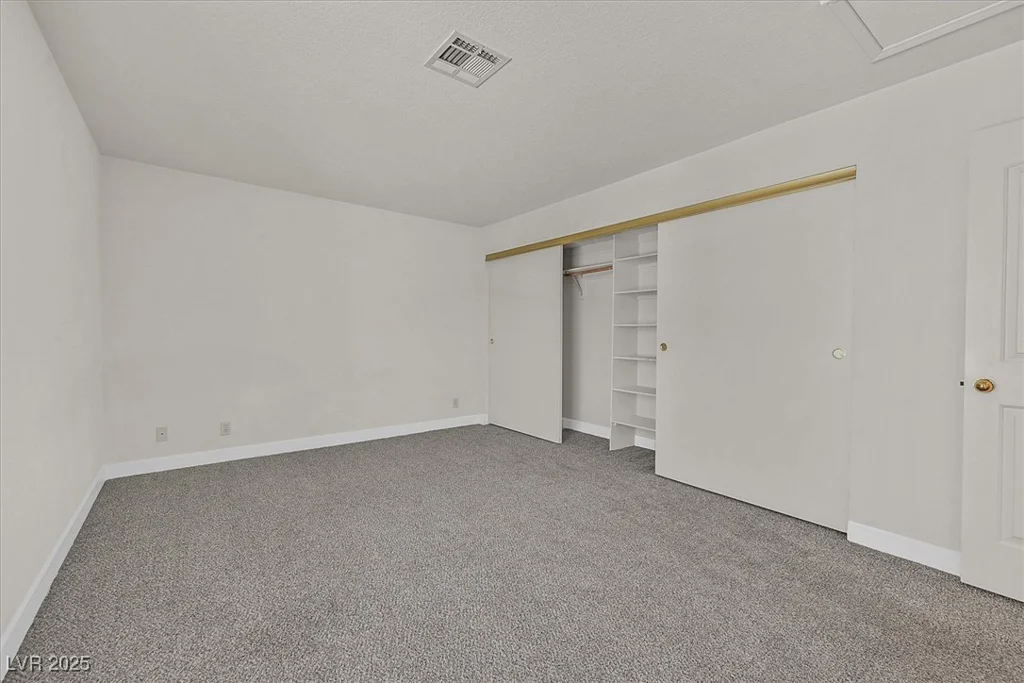2633 Durango, Las Vegas, NV 89117