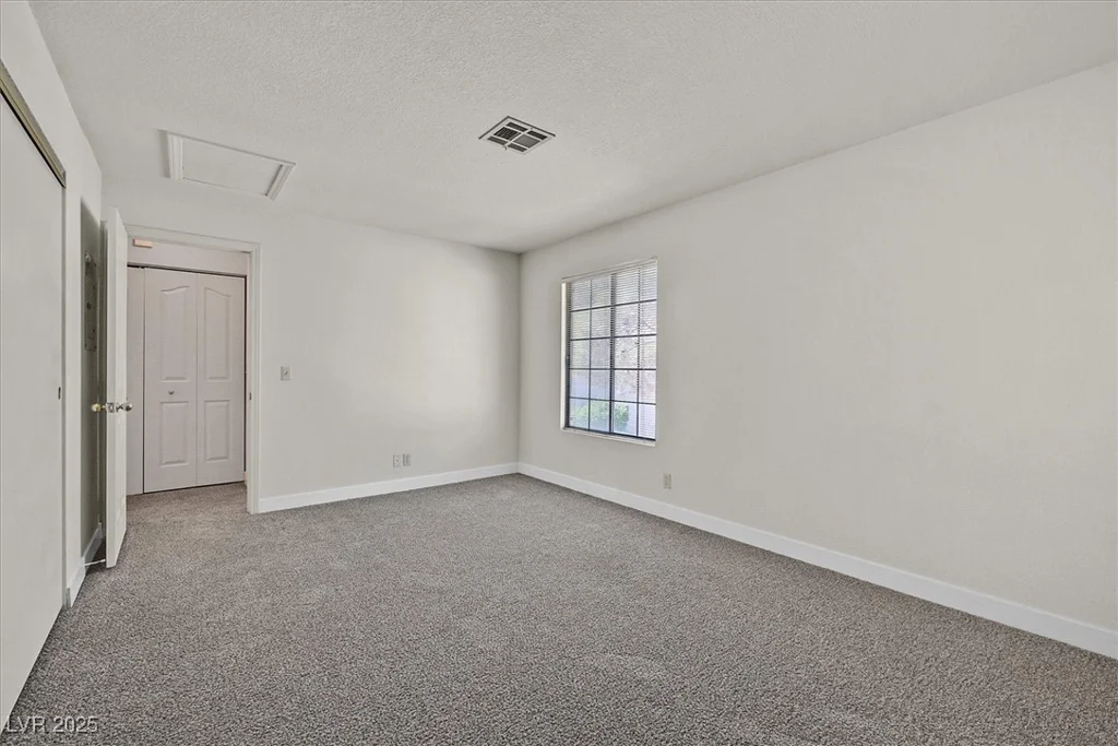2633 Durango, Las Vegas, NV 89117