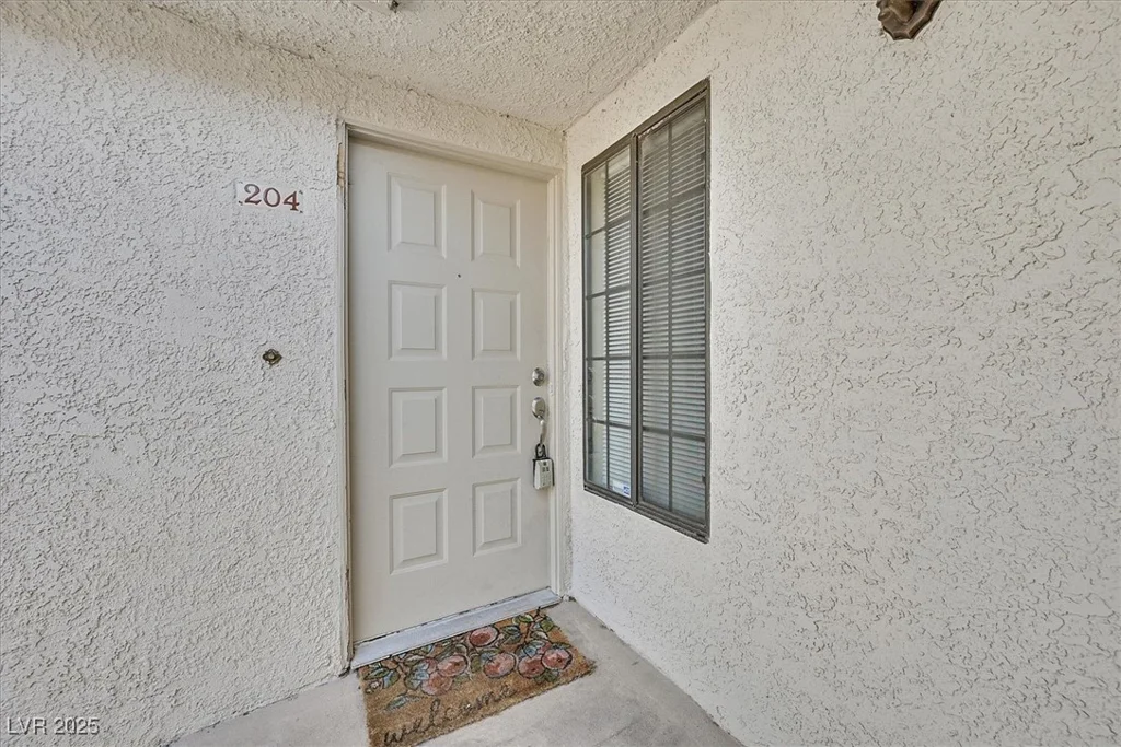 2633 Durango, Las Vegas, NV 89117