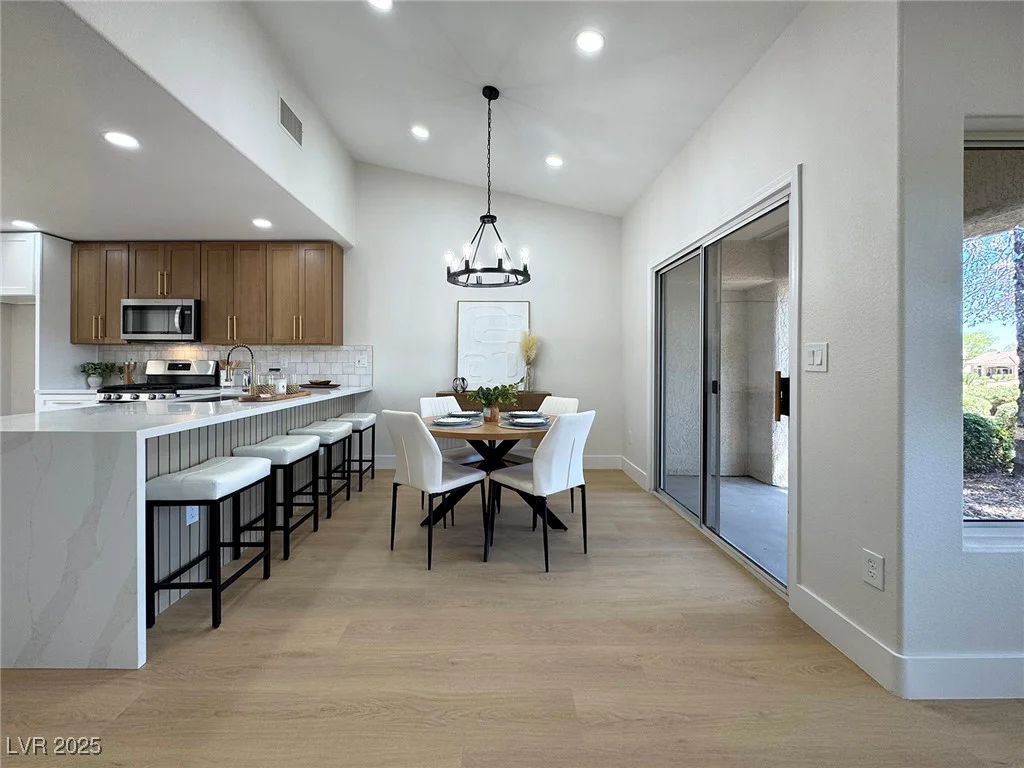 9369 Villa Ridge, Las Vegas, NV 89134