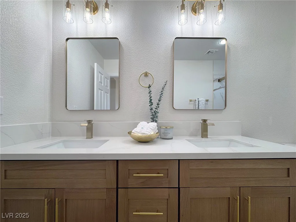 9369 Villa Ridge, Las Vegas, NV 89134
