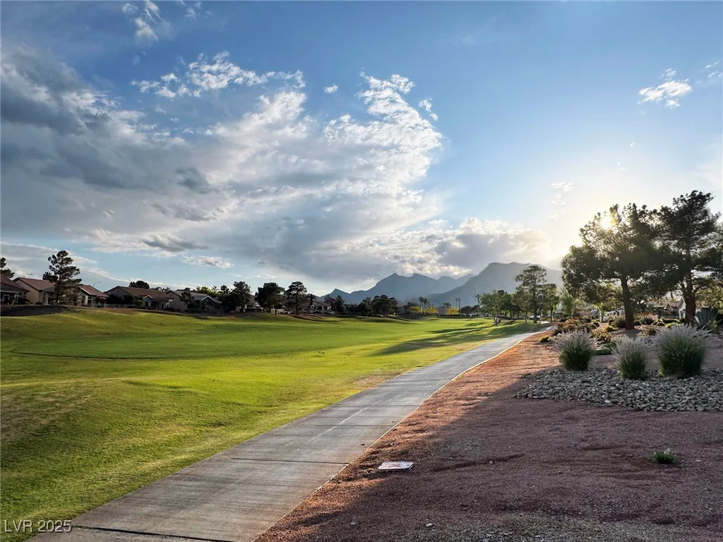 9369 Villa Ridge, Las Vegas, NV 89134