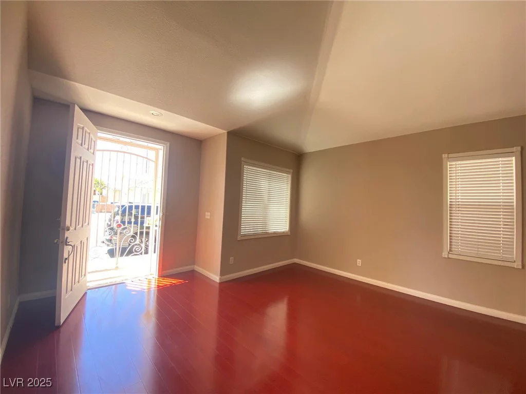 2694 Rimpacific, Las Vegas, NV 89146