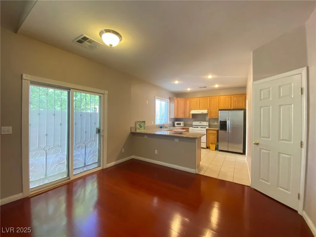 2694 Rimpacific, Las Vegas, NV 89146