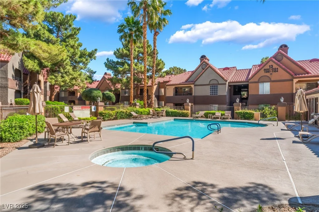 2200 Fort Apache, Las Vegas, NV 89117