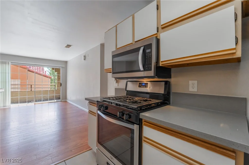 2200 Fort Apache, Las Vegas, NV 89117