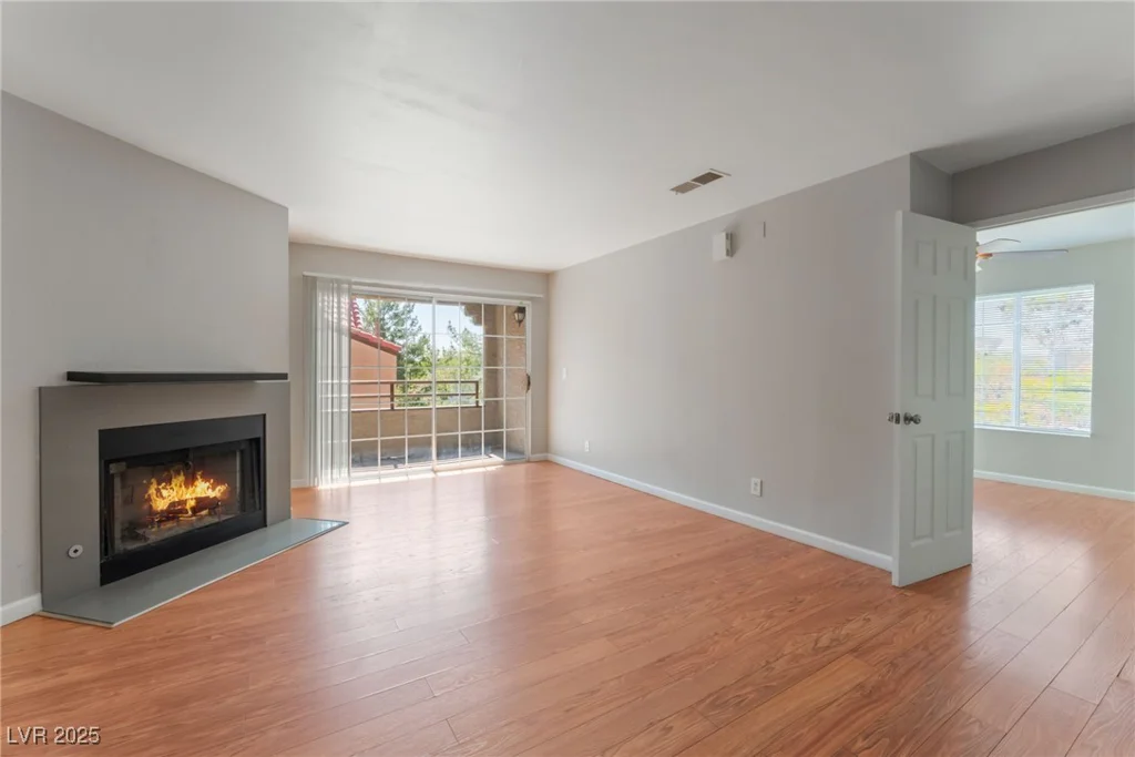 2200 Fort Apache, Las Vegas, NV 89117