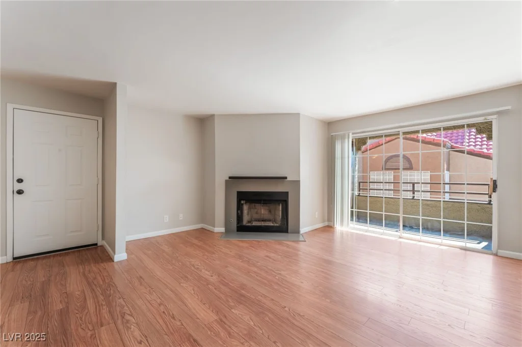 2200 Fort Apache, Las Vegas, NV 89117