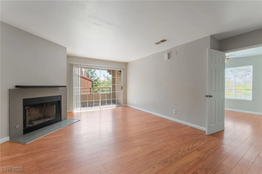 2200 Fort Apache, Las Vegas, NV 89117