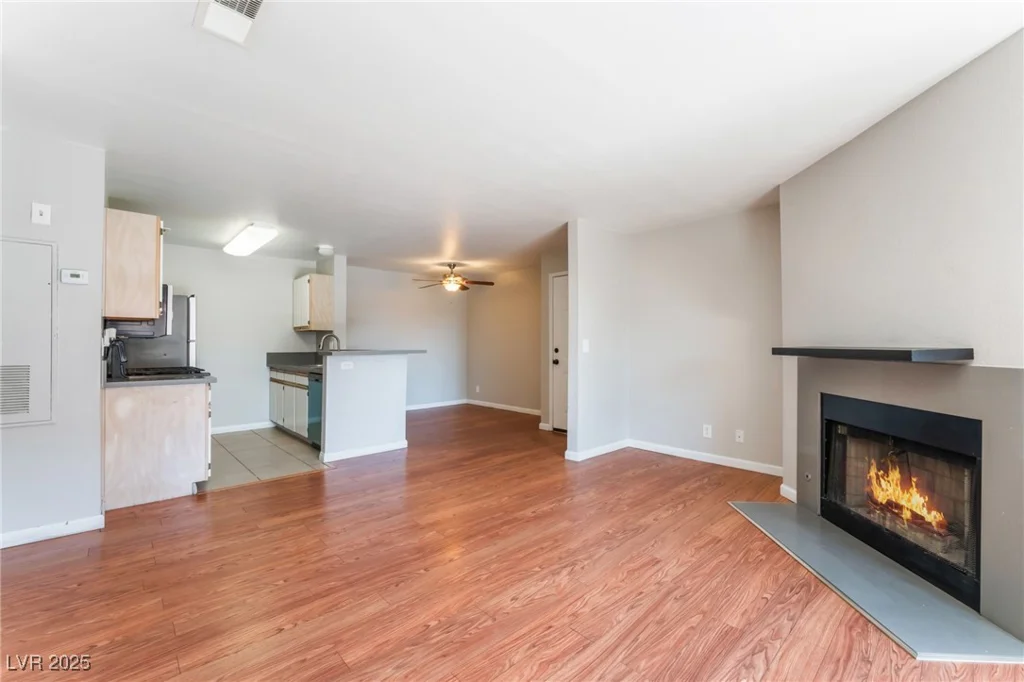 2200 Fort Apache, Las Vegas, NV 89117