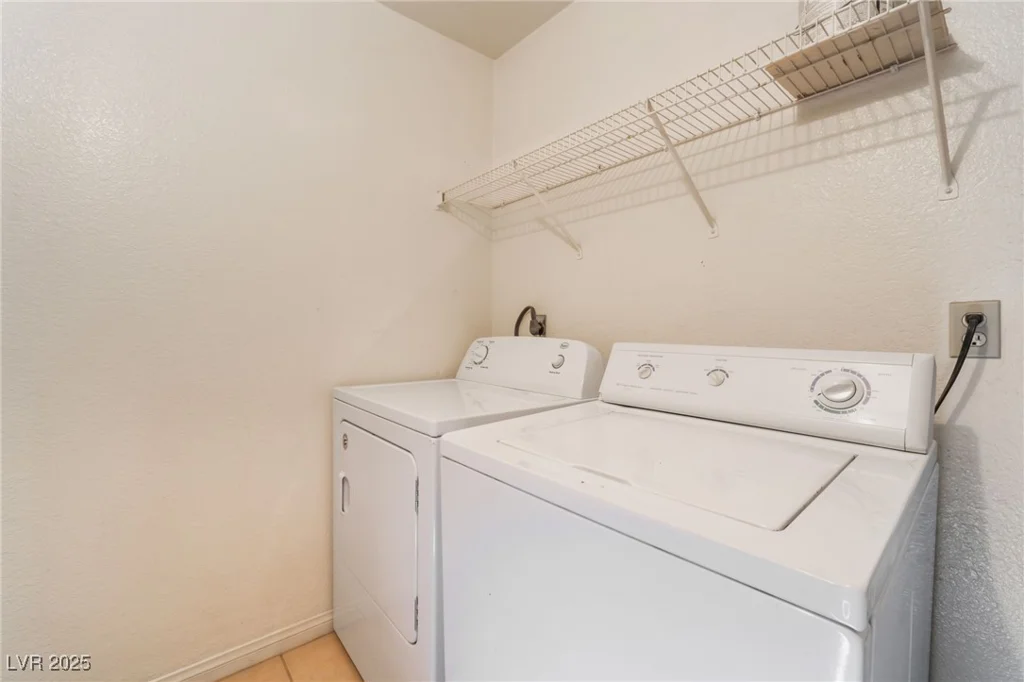 2200 Fort Apache, Las Vegas, NV 89117