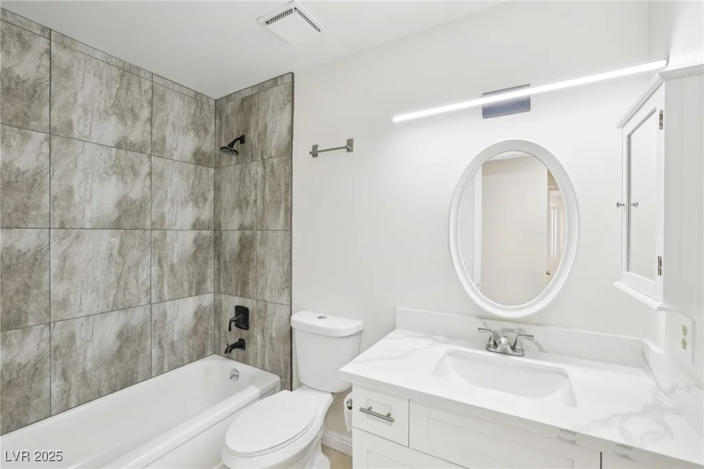 7139 Mountain Moss, Las Vegas, NV 89147