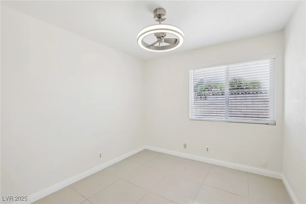 7139 Mountain Moss, Las Vegas, NV 89147