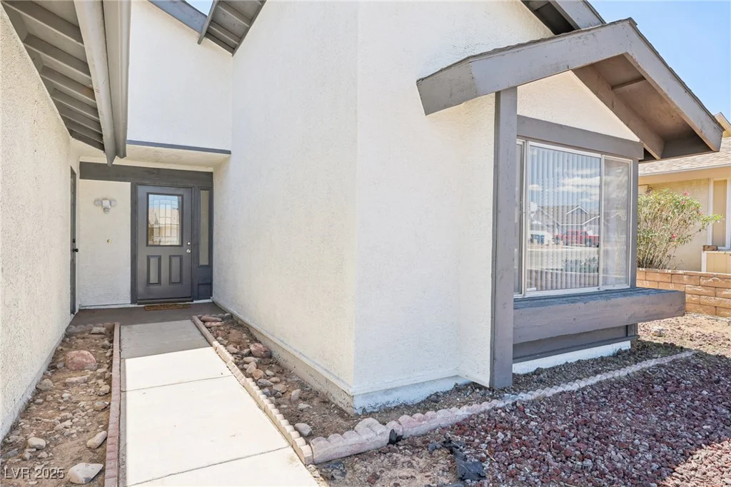 7139 Mountain Moss, Las Vegas, NV 89147