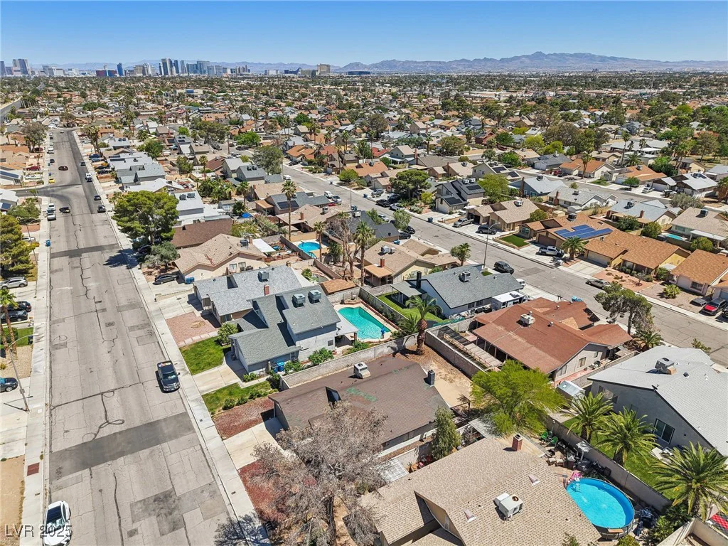 7139 Mountain Moss, Las Vegas, NV 89147