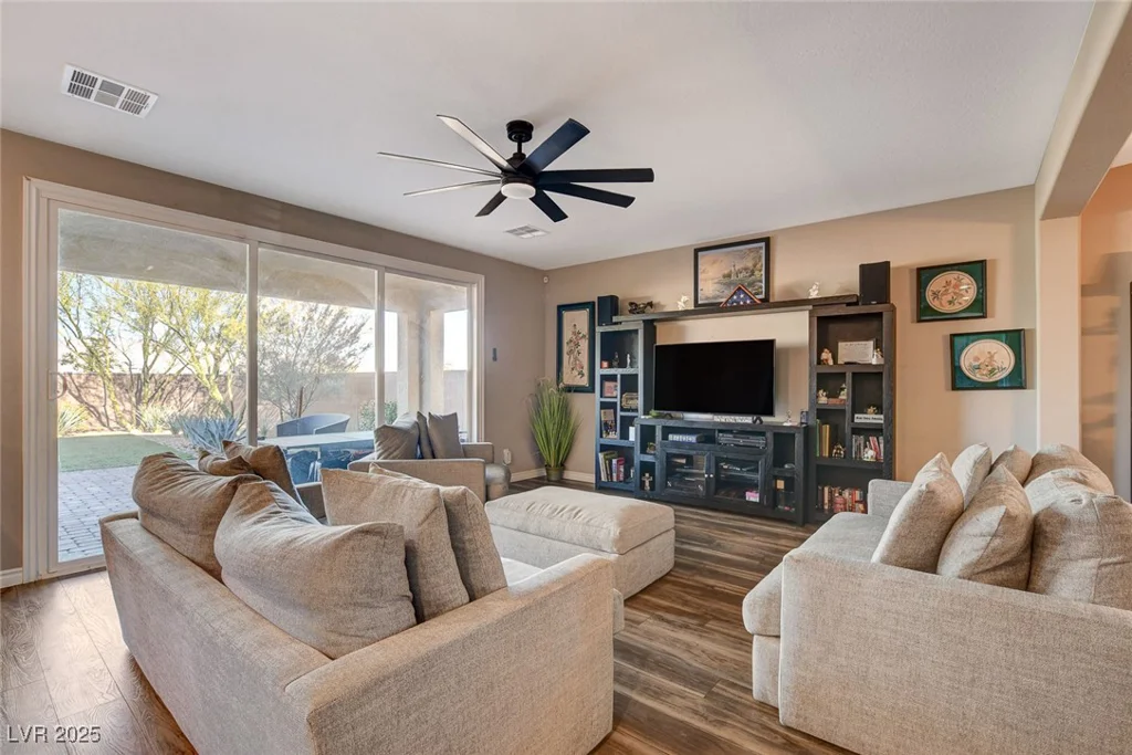 1610 Dire Wolf Avenue, North Las Vegas, NV 89084
