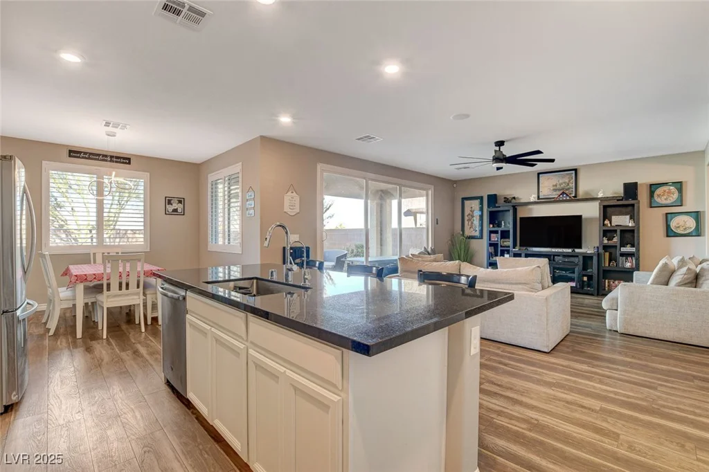 1610 Dire Wolf Avenue, North Las Vegas, NV 89084