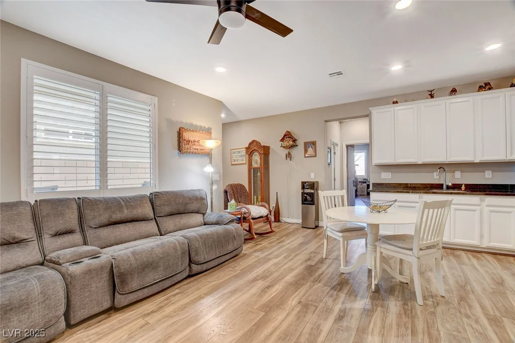 1610 Dire Wolf Avenue, North Las Vegas, NV 89084