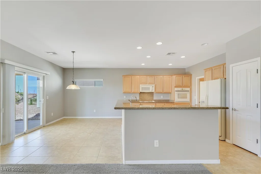 2183 Waterton Rivers, Henderson, NV 89044