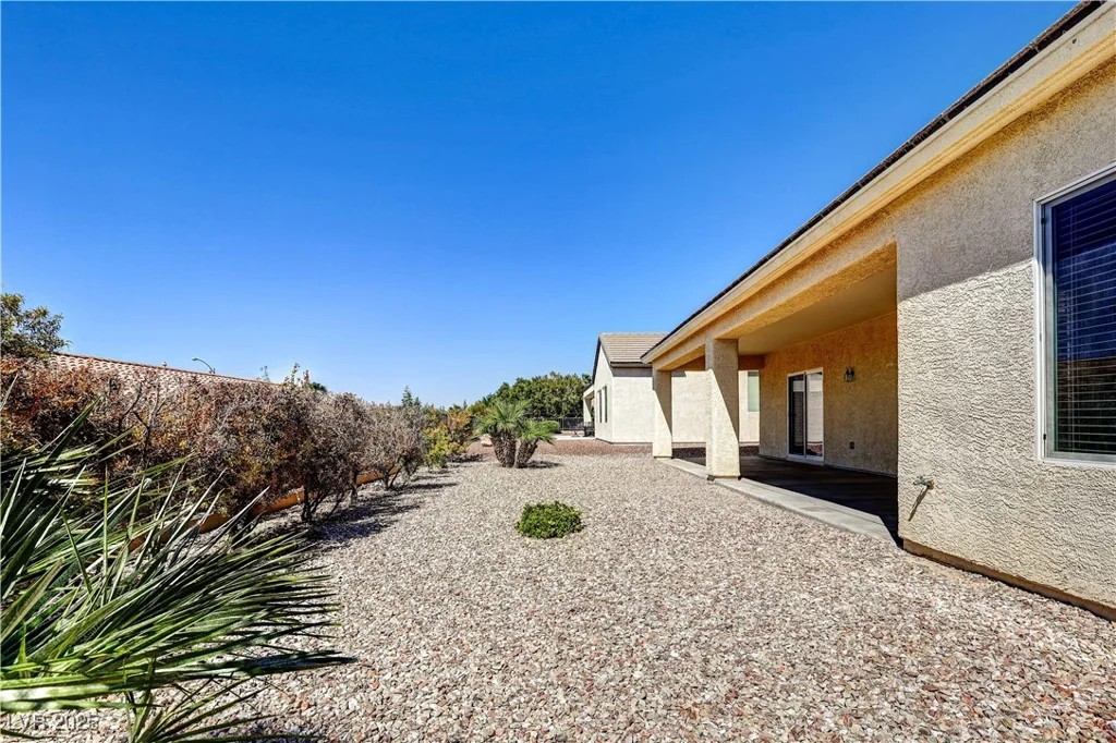 2183 Waterton Rivers, Henderson, NV 89044