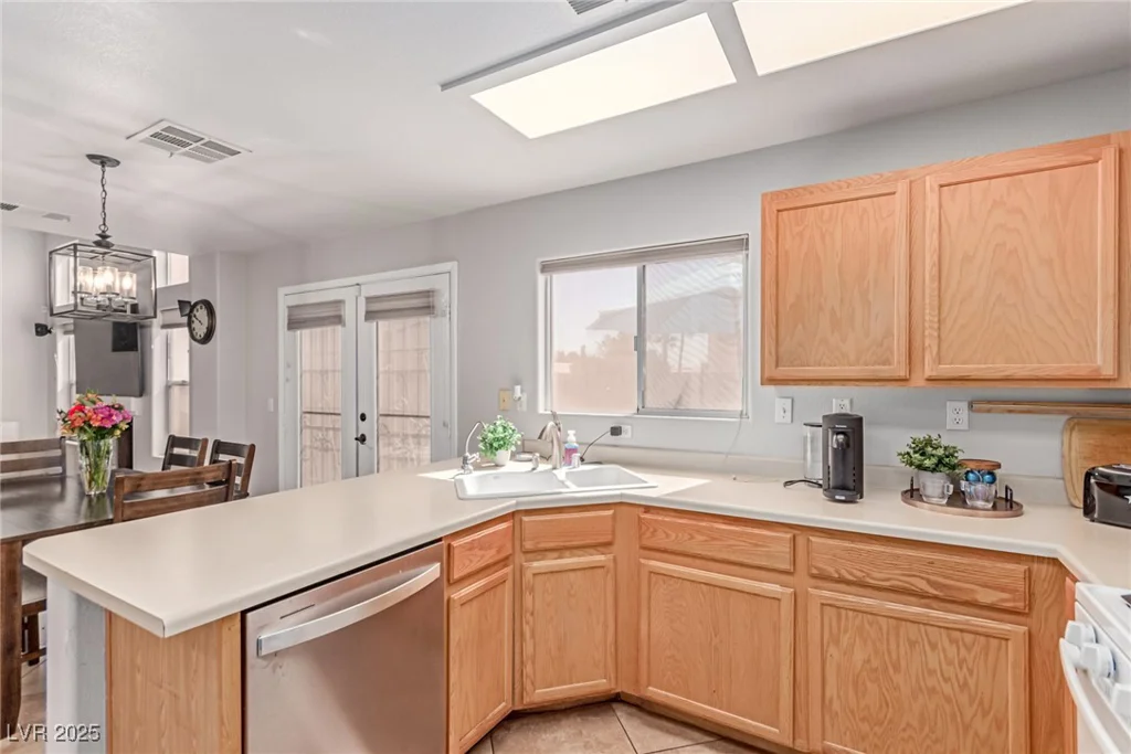 7912 Horn Beam, Las Vegas, NV 89131