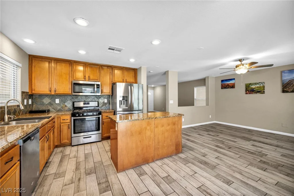 3232 Brayton Mist, North Las Vegas, NV 89081