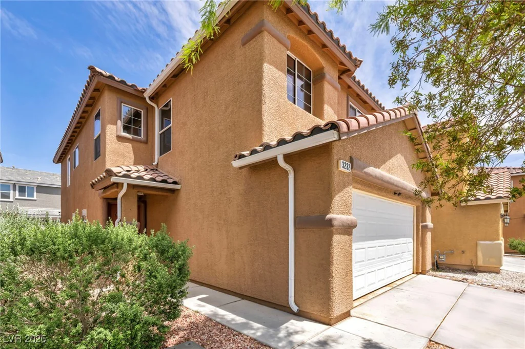 3232 Brayton Mist, North Las Vegas, NV 89081