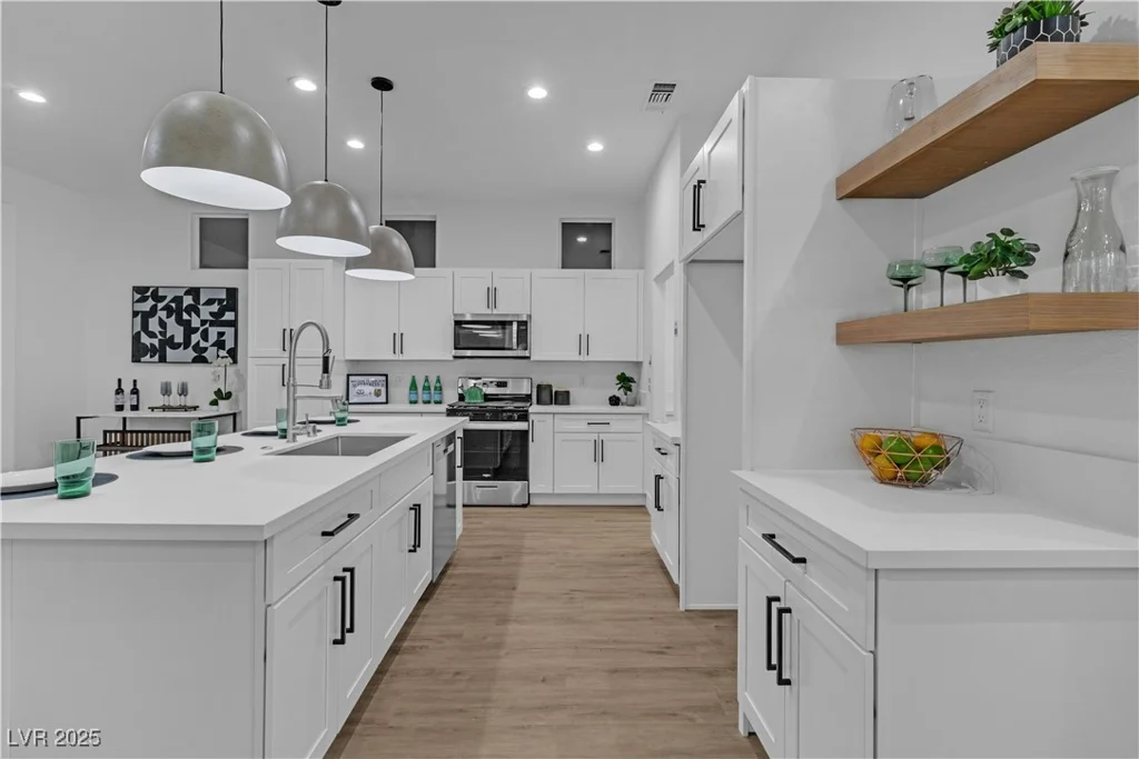 10801 Clarion, Las Vegas, NV 89134