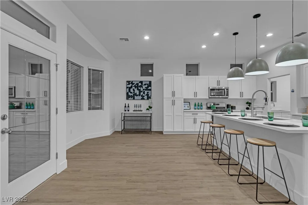 10801 Clarion, Las Vegas, NV 89134