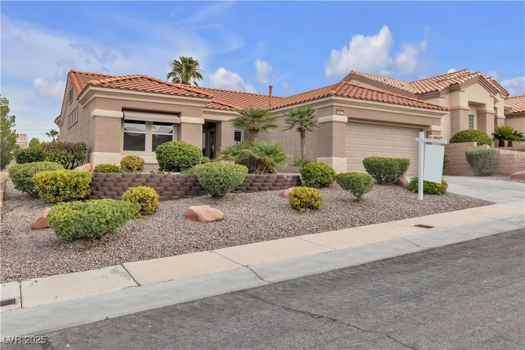 10801 Clarion, Las Vegas, NV 89134