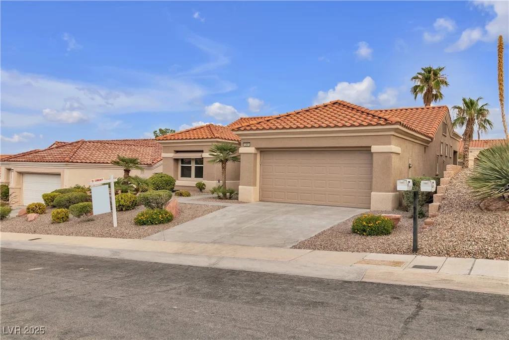 10801 Clarion, Las Vegas, NV 89134