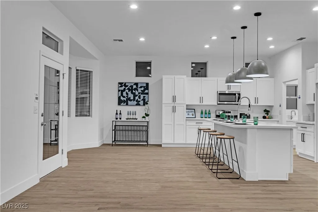 10801 Clarion, Las Vegas, NV 89134