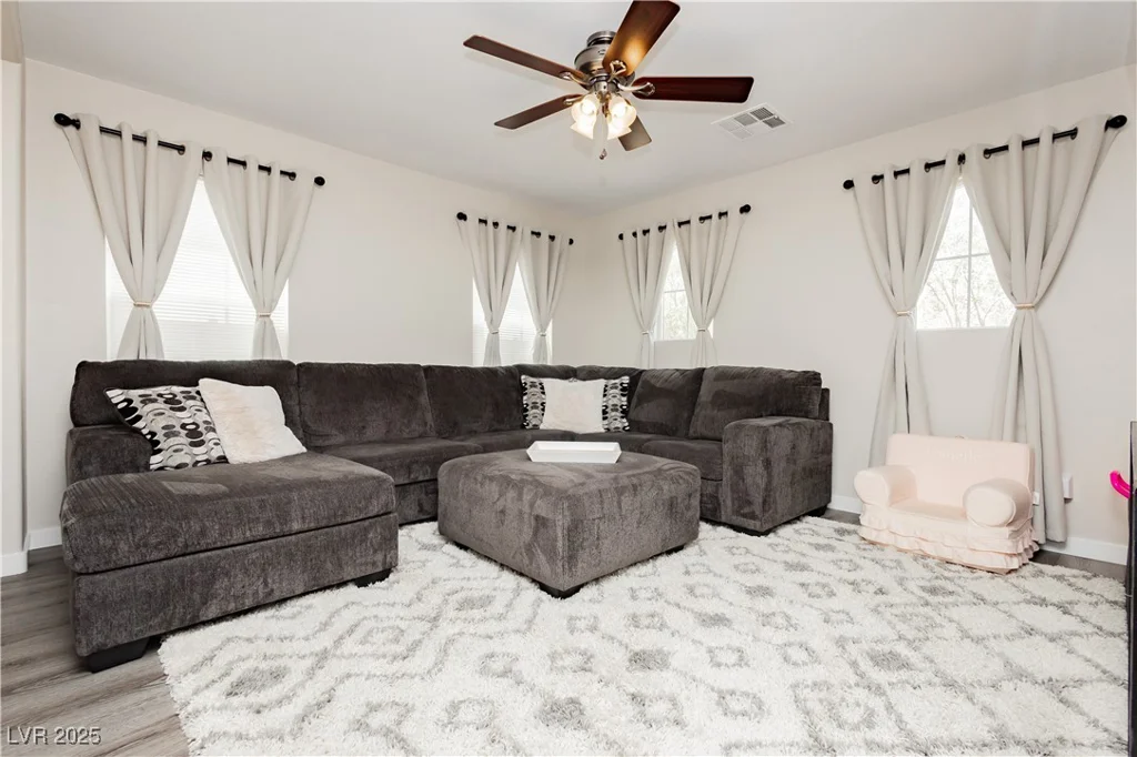 8717 Early Horizon, Las Vegas, NV 89178