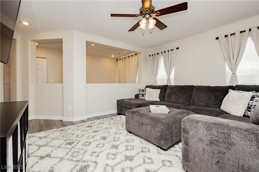 8717 Early Horizon, Las Vegas, NV 89178