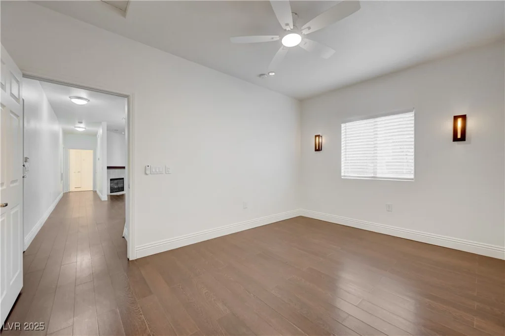 5250 Rainbow, Las Vegas, NV 89118