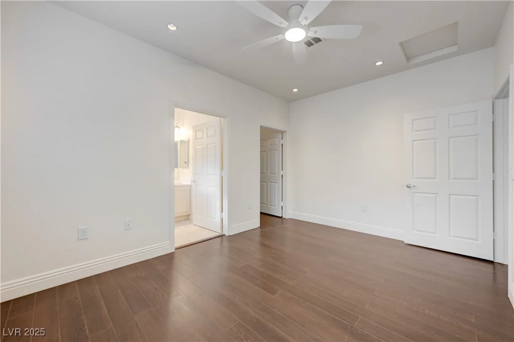5250 Rainbow, Las Vegas, NV 89118