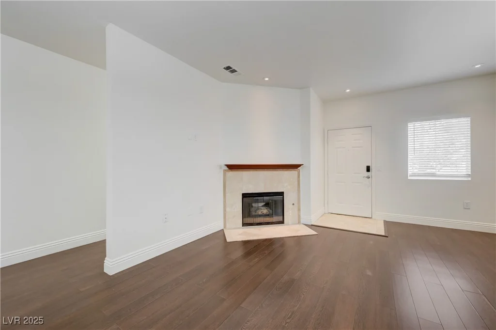 5250 Rainbow, Las Vegas, NV 89118