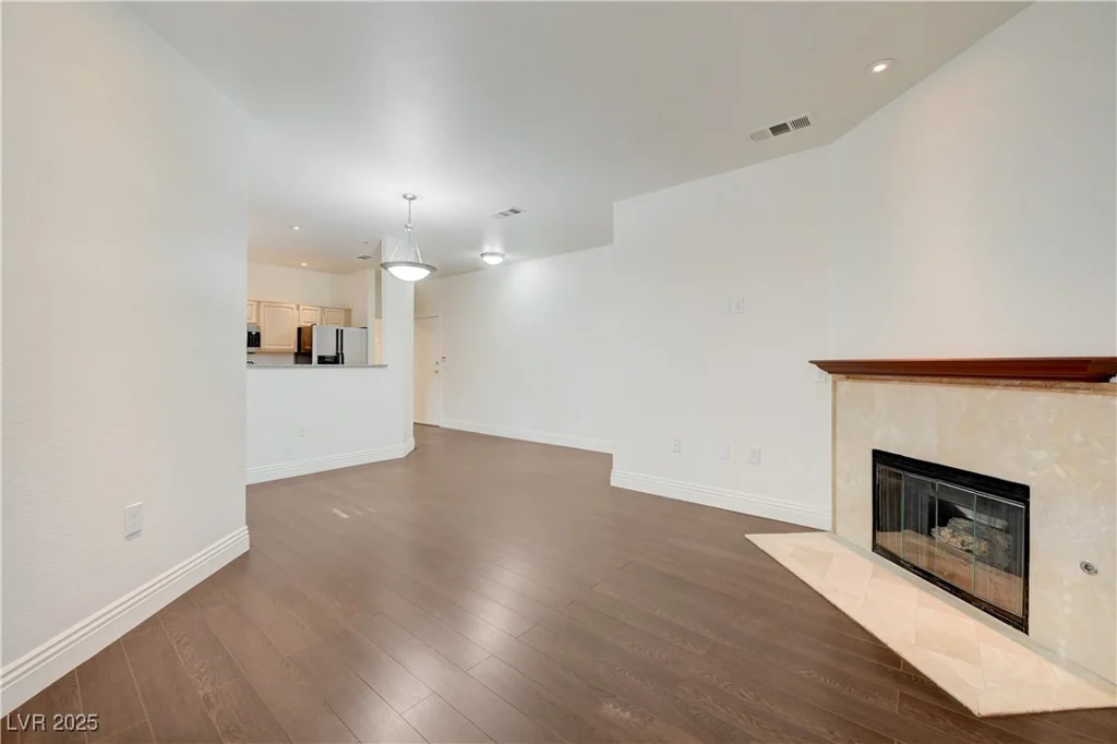 5250 Rainbow, Las Vegas, NV 89118