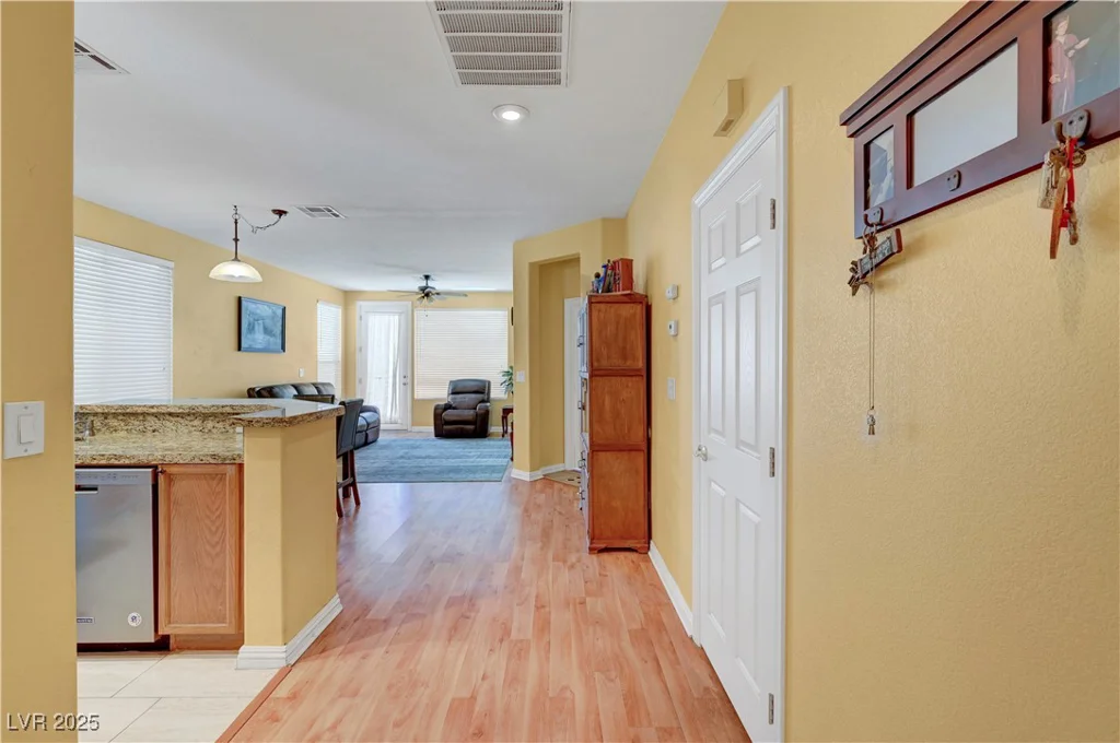 4802 Regalo Bello, Las Vegas, NV 89135