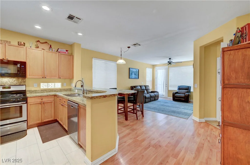 4802 Regalo Bello, Las Vegas, NV 89135