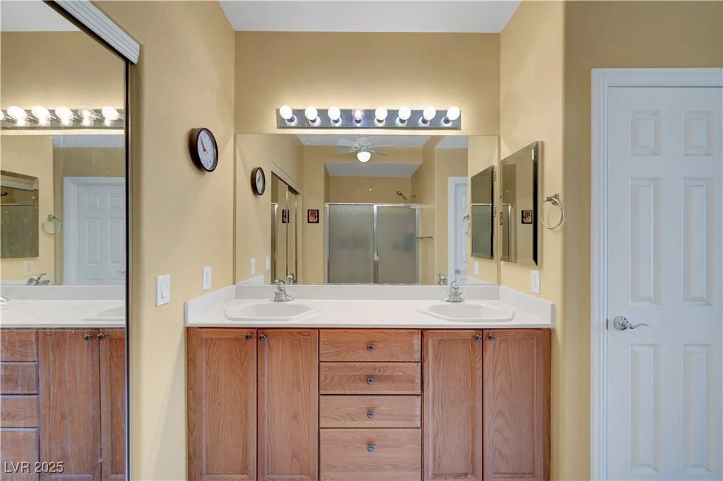 4802 Regalo Bello, Las Vegas, NV 89135