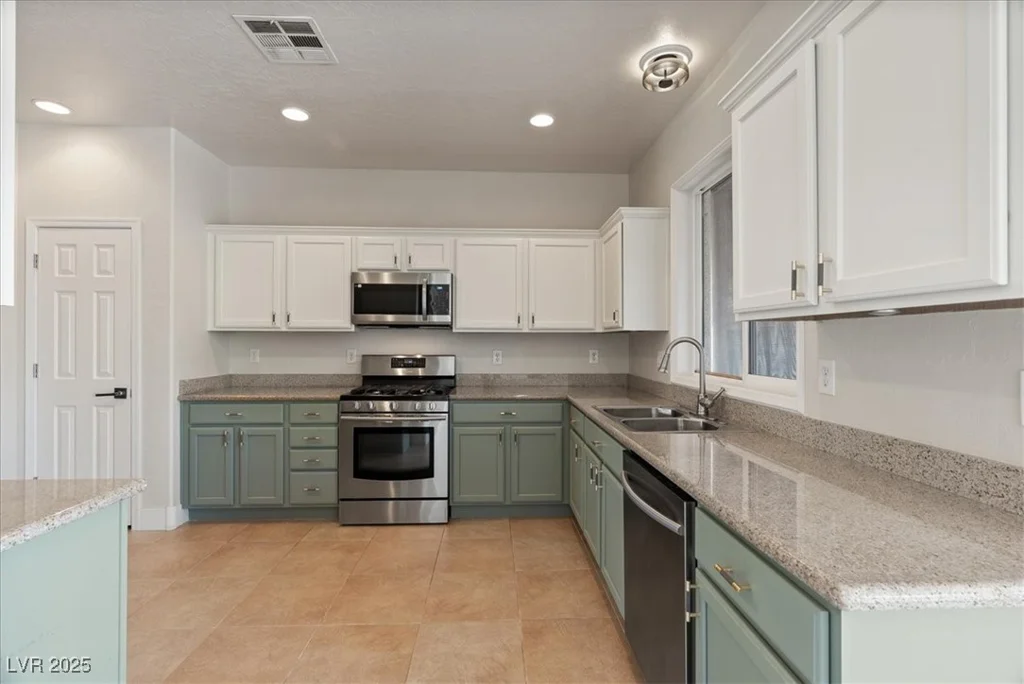 8409 Sherwood Park, Las Vegas, NV 89131