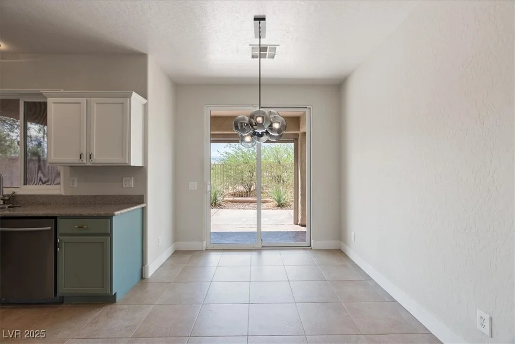 8409 Sherwood Park, Las Vegas, NV 89131