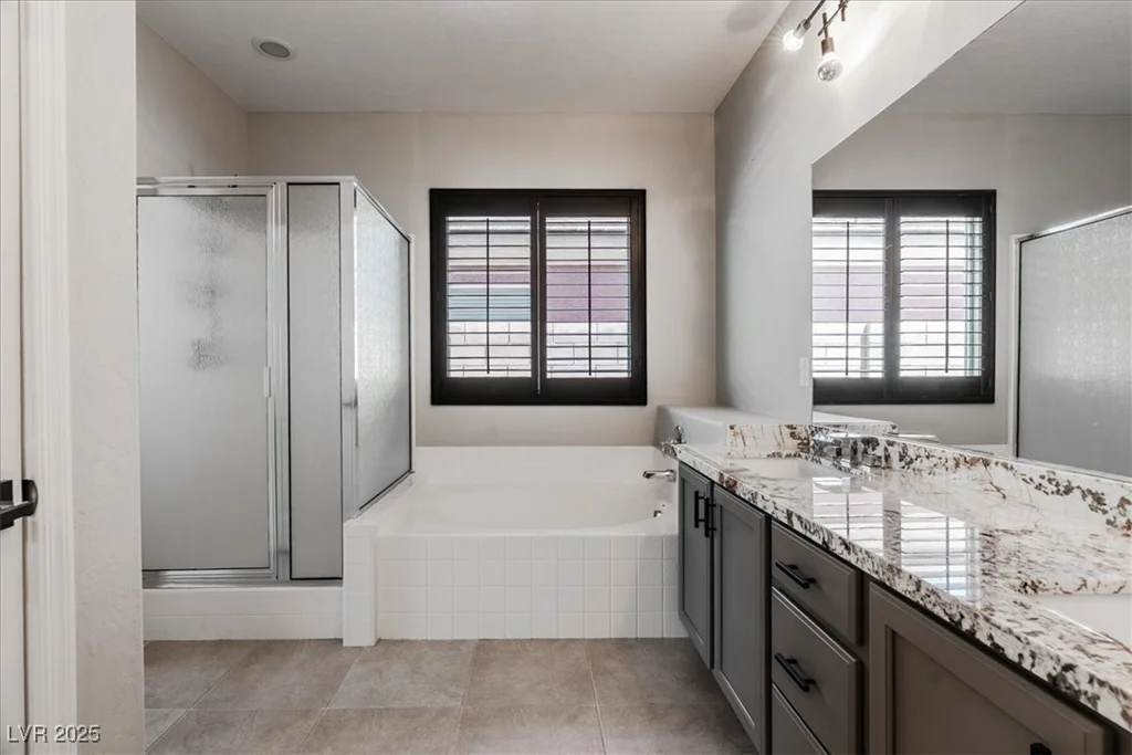 8409 Sherwood Park, Las Vegas, NV 89131